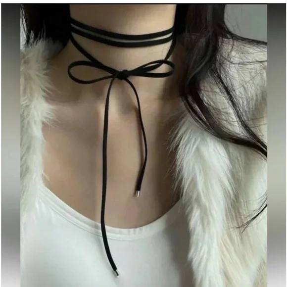 Y2K Black Tie Layered Choker - Picture 3 of 3